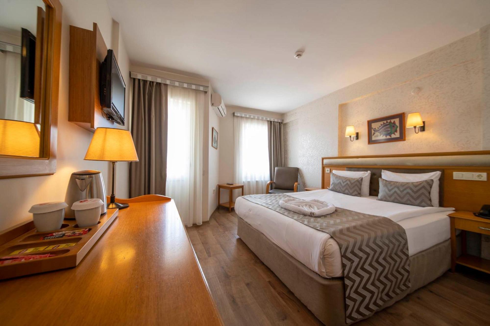 Canak Hotel Canakkale Exterior photo